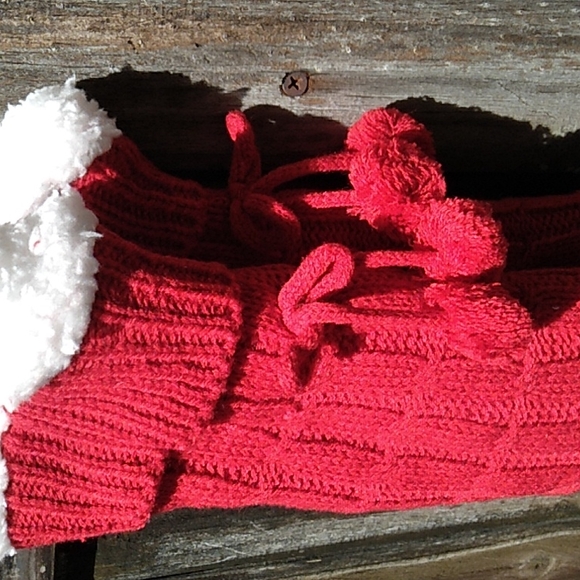 Nwt Red Fully Lined Bootie - Picture 3 of 6